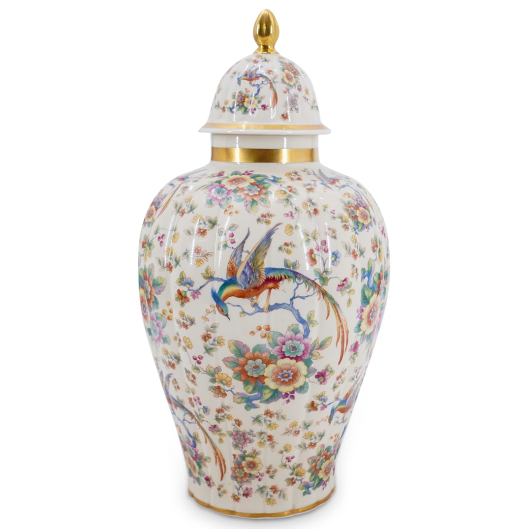 Thomas Ivory Porcelain Urn (1 of 6)