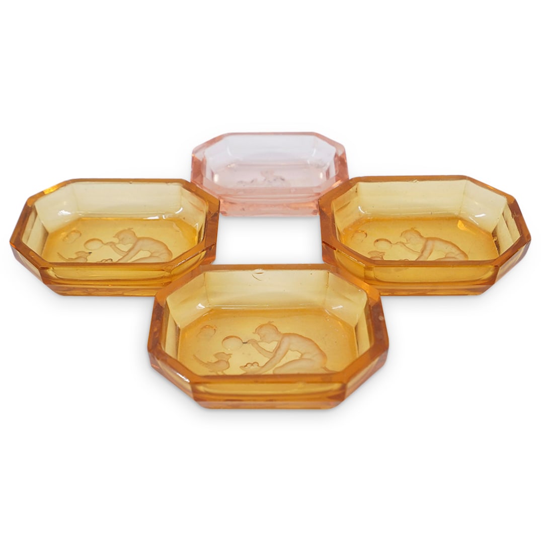 (4 Pc) Art Deco Heinrich Hoffman Glass Trays (1 of 8)