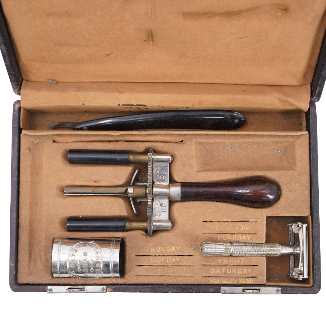 Vintage Shaving Kit Grouping Set (1 of 5)