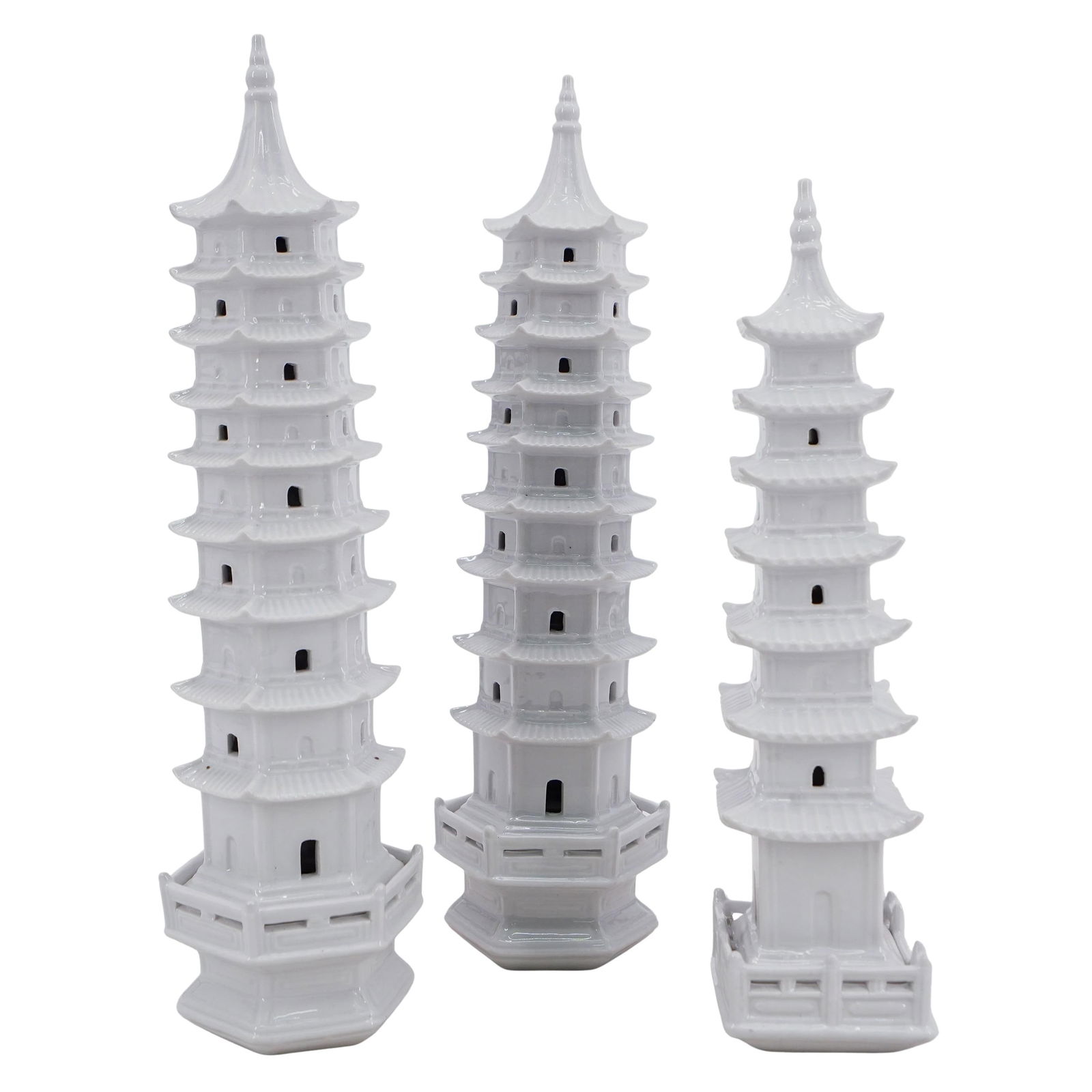 (3 Pc) Vintage Chinese Blanc De Chine Porcelain Pagodas (1 of 8)