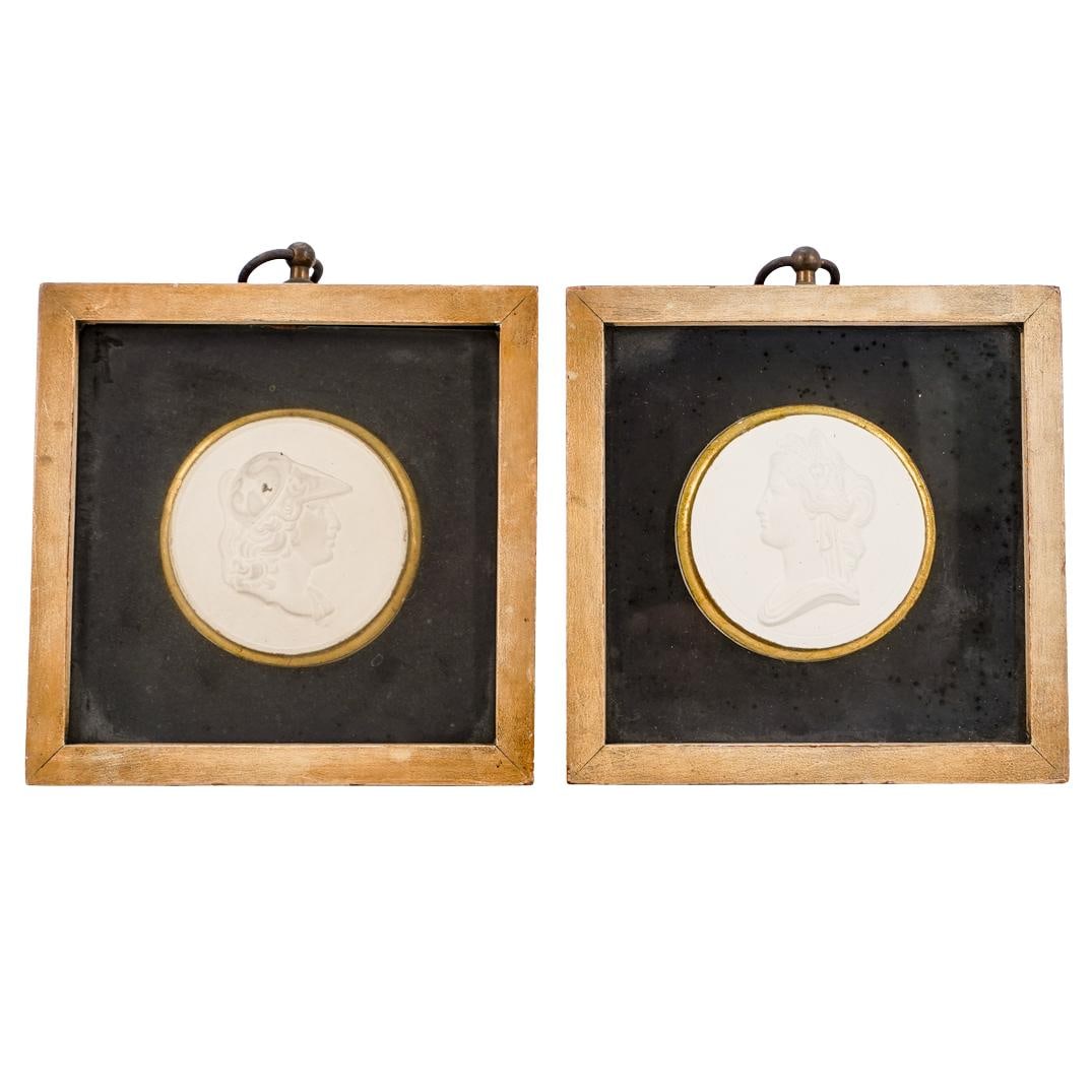 (2 Pc) Vintage Framed Intaglio Medallions (1 of 5)