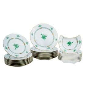 (24 Pc) Herend Green Chinese Bouquet Porcelain Plate Set