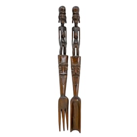 Pair Of Papua New Guinean Wood Fork And Spoon Wall Carvings