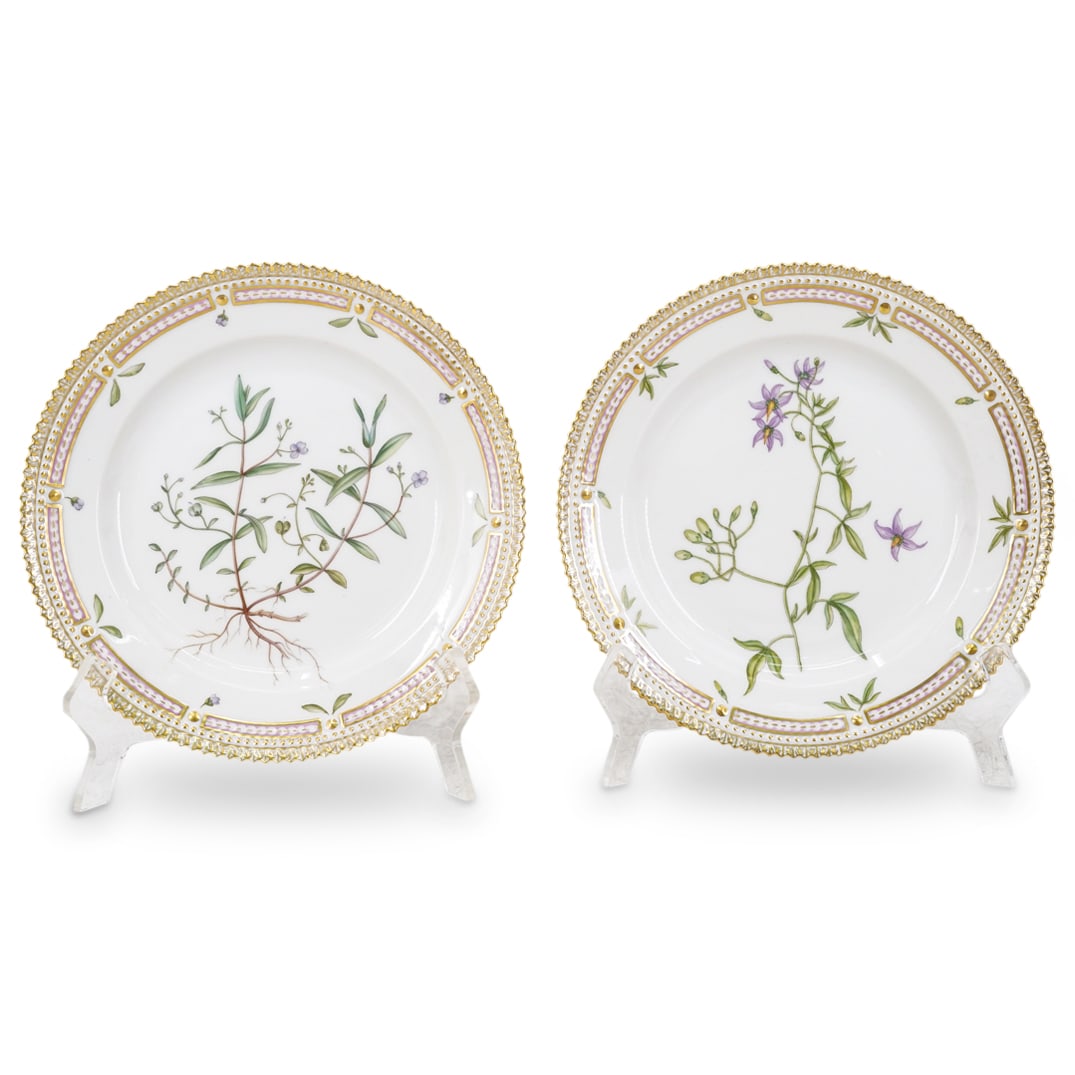 (2 Pc) Royal Copenhagen 'Flora Danica' No. 20/3573 Salad Plates (1 of 4)