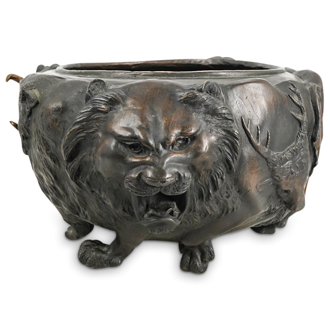 Seiya Genryusai (Japan, 1868-1912) Bronze Animal Jardinier (1 of 8)