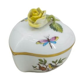 Herend Hungary Porcelain 3" Heart Shaped Covered Box
