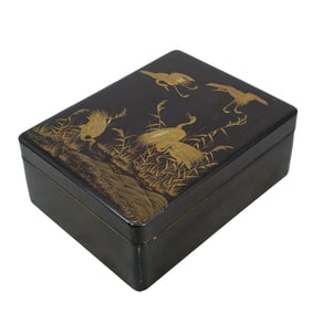 Large Japanese Maki-e Lacquered Box