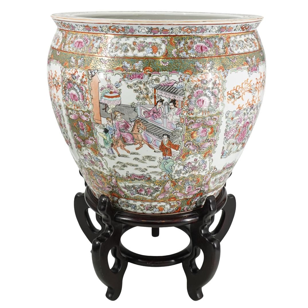 (2 Pc) Chinese Famille Rose Porcelain Fish Bowl & Stand (1 of 8)