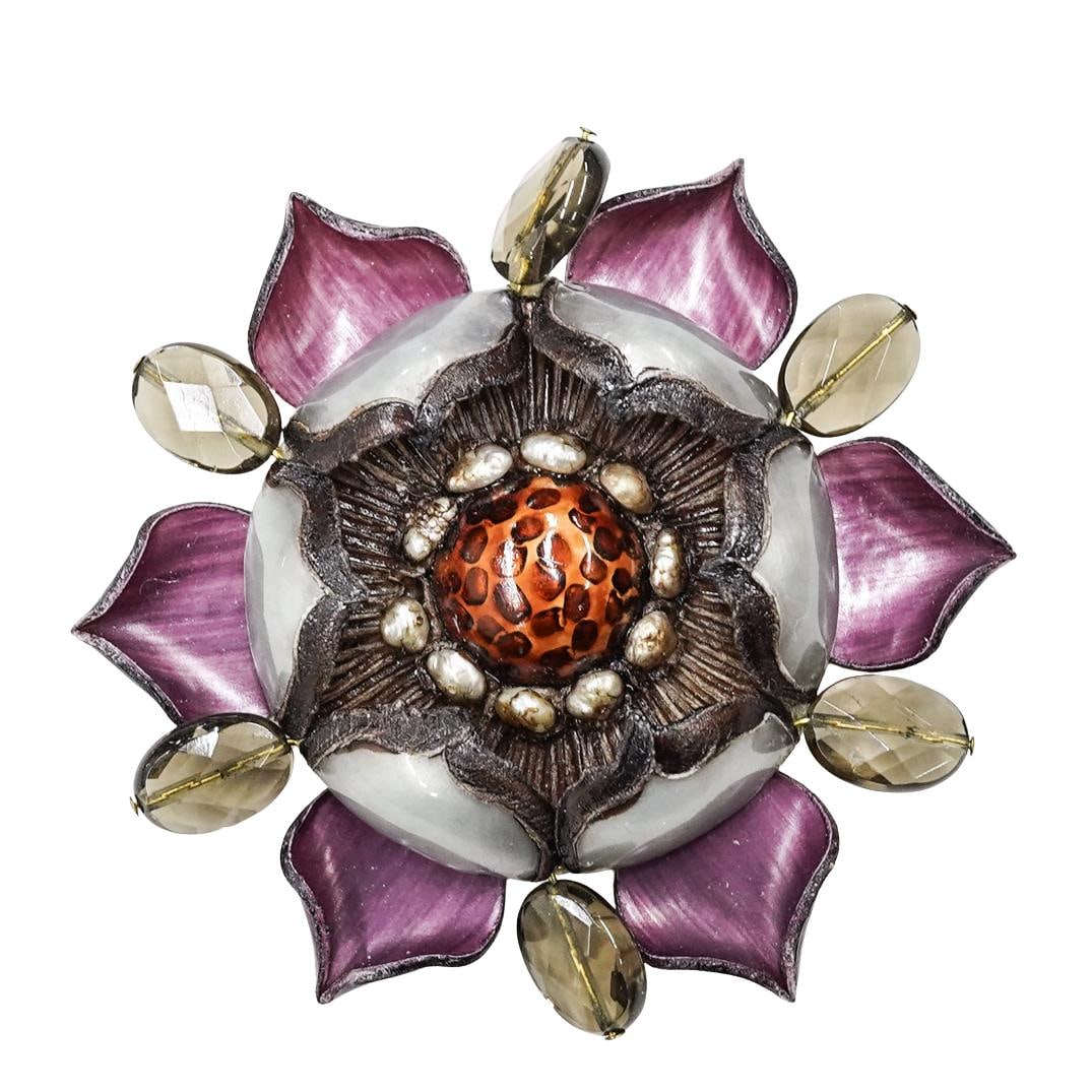 Fabrice Paris Resin Flower Brooch (1 of 5)
