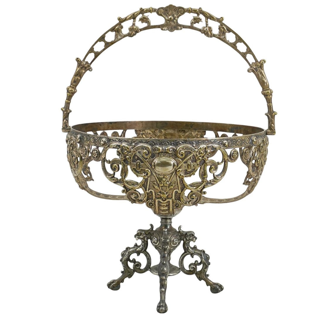 Silver Plated Repousse Footed Centerpiece Basket (1 of 6)