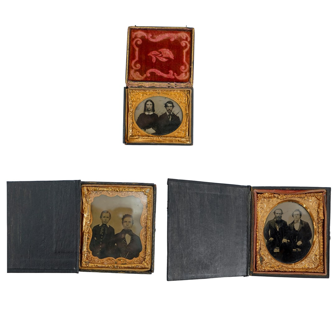 (3 Pc) Family Portrait Ambrotypes in Leather Cases (1 of 18)