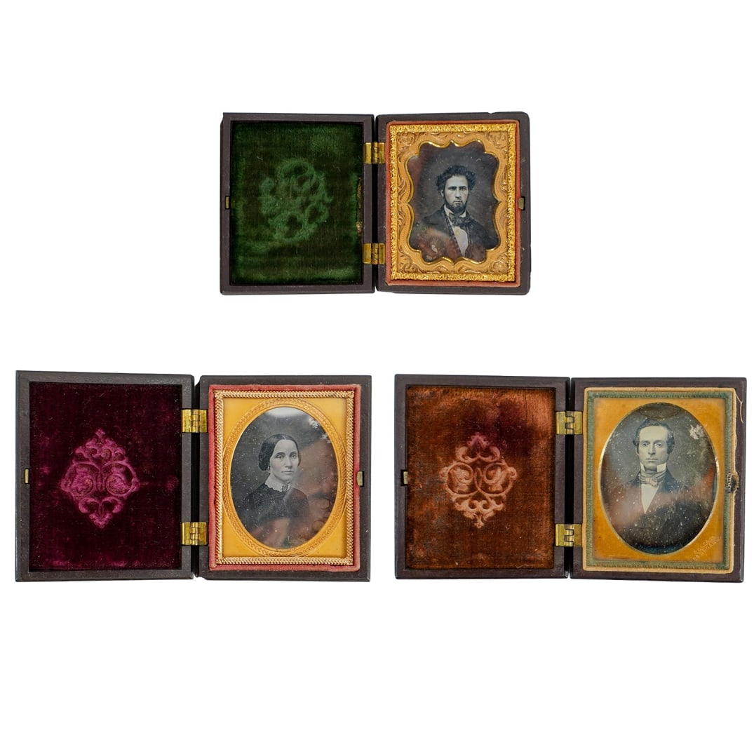 (3 Pc) Antique Daguerreotype in Gutta Percha Cases (1 of 16)