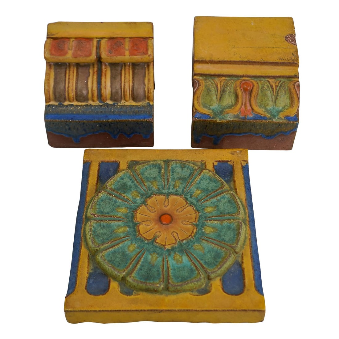 (3 Pc) Vintage Mosaic Tile Company Terra Cotta Buttresses And Wall Tile (1 of 9)