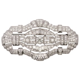 French Art Deco 18k Gold and 22ct Diamond Brooch