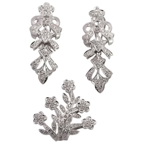 (3 Pc) 18k Gold, Diamond Earring and Pendant set