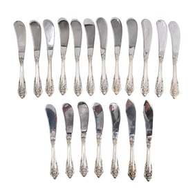 (19 Pc) Wallace Sterling Silver "Grande Baroque" Butter Knives