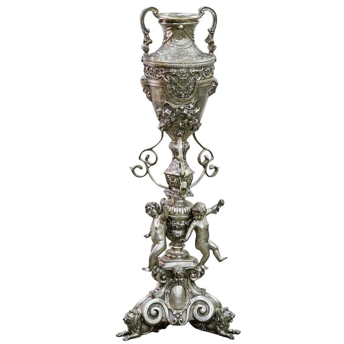 Classical Bronze Decorative Urn (1 of 7)