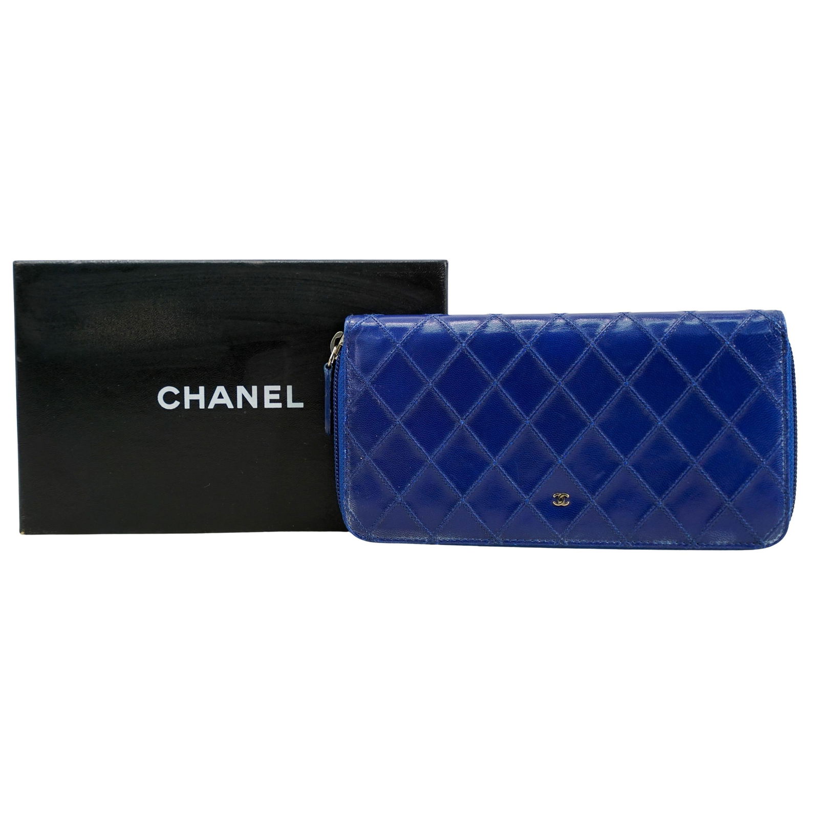 Vintage Chanel Blue Matelasse Quilted Zippered Card Wallet (1 of 8)
