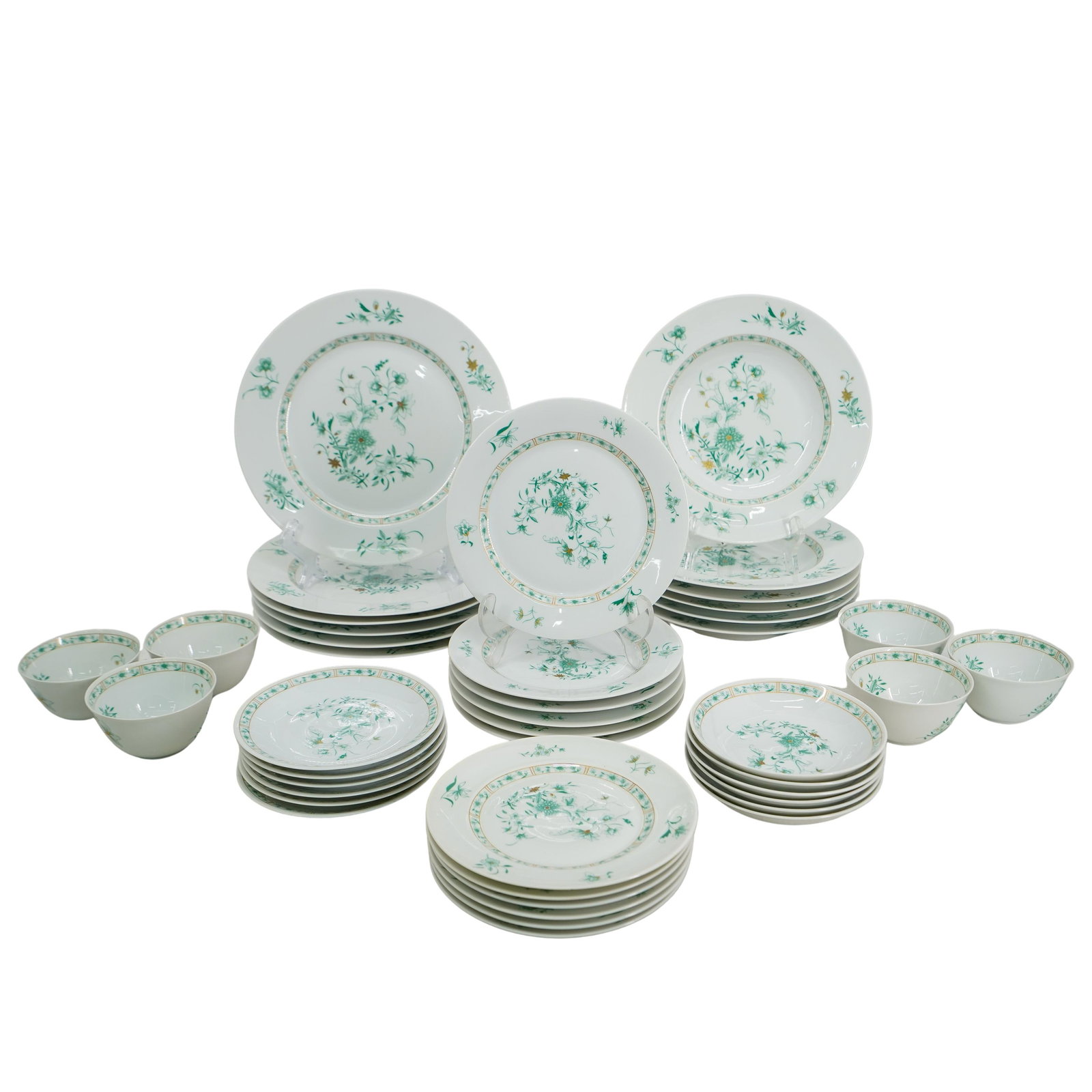 (42 Pc) French Bernardaud Limoges Porcelain "Pekin" Dinnerware Set (1 of 12)