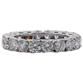 18k White Gold and Diamond Wedding Band