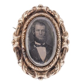Antique 18k Gold Daguerreotype Brooch