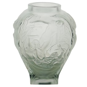 Lalique 1995 "Hommage a Rene Lalique" Glass Vase