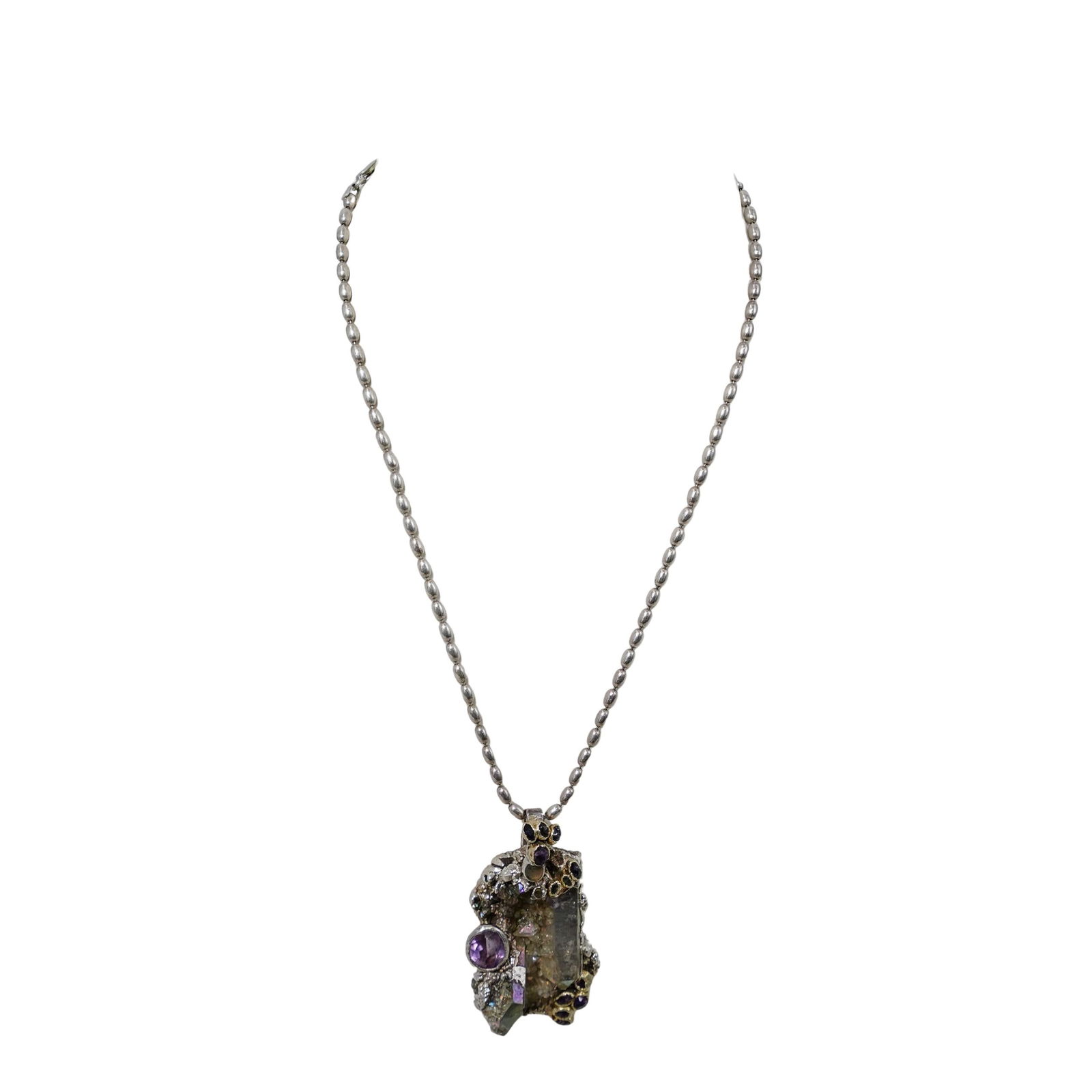 Amethyst Quartz and Sterling Silver Necklace (1 of 5)