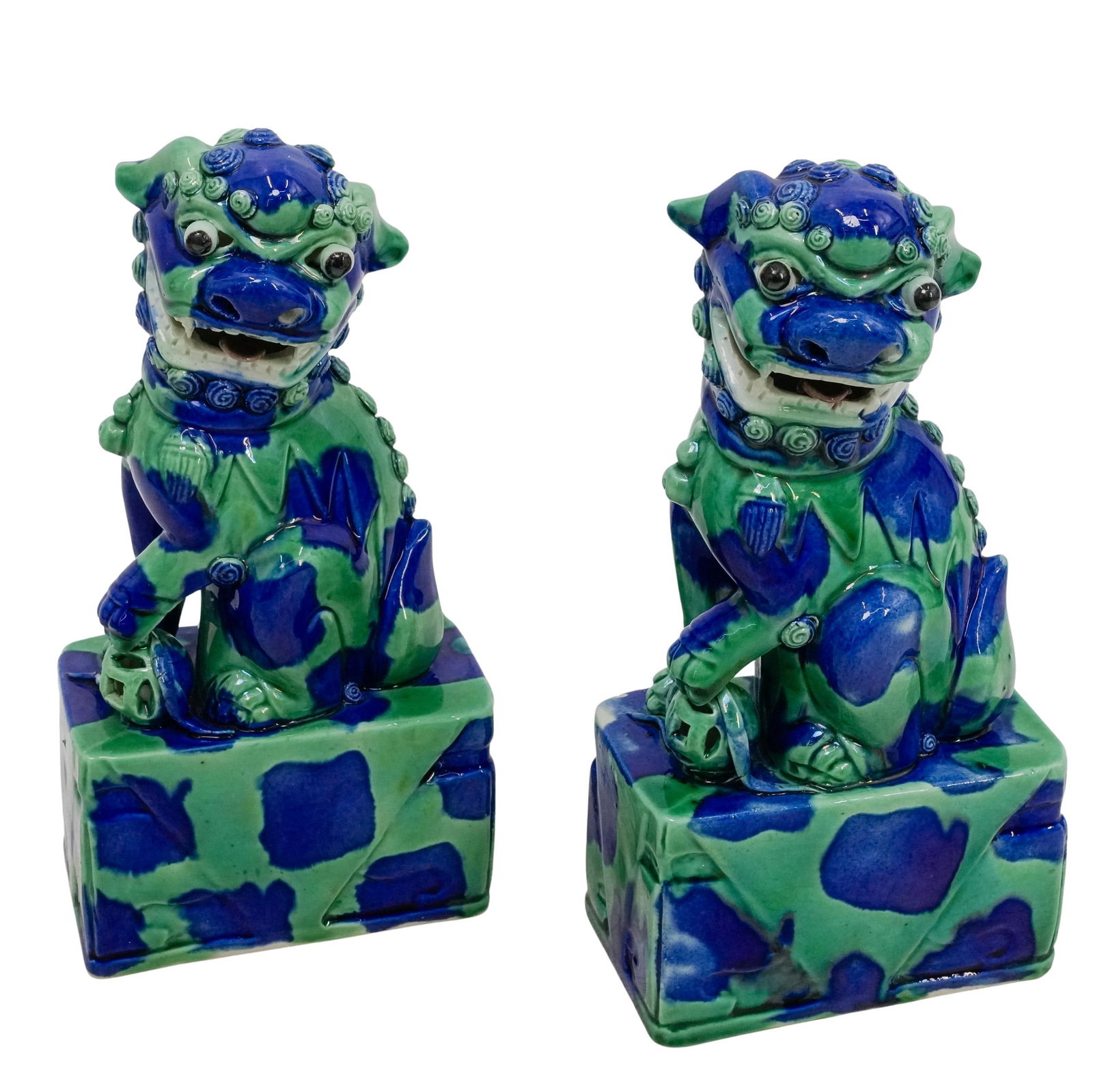 Pair of Chinese Porcelain Foo Dogs (1 of 7)
