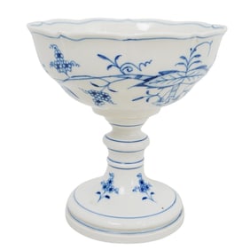 Meissen Porcelain Raised Bowl