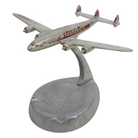 TWA NC86505 Model Aircraft and Ashtray