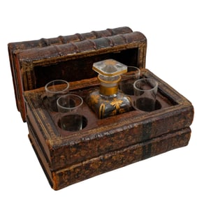 (7 pcs) Prohibition Era Book Stack Decanter Set