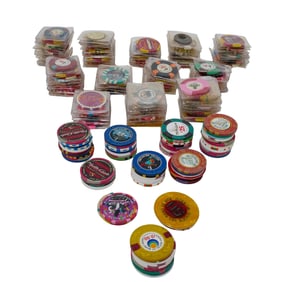 (172pc) Casino Chips Set: Collectible Memorabilia