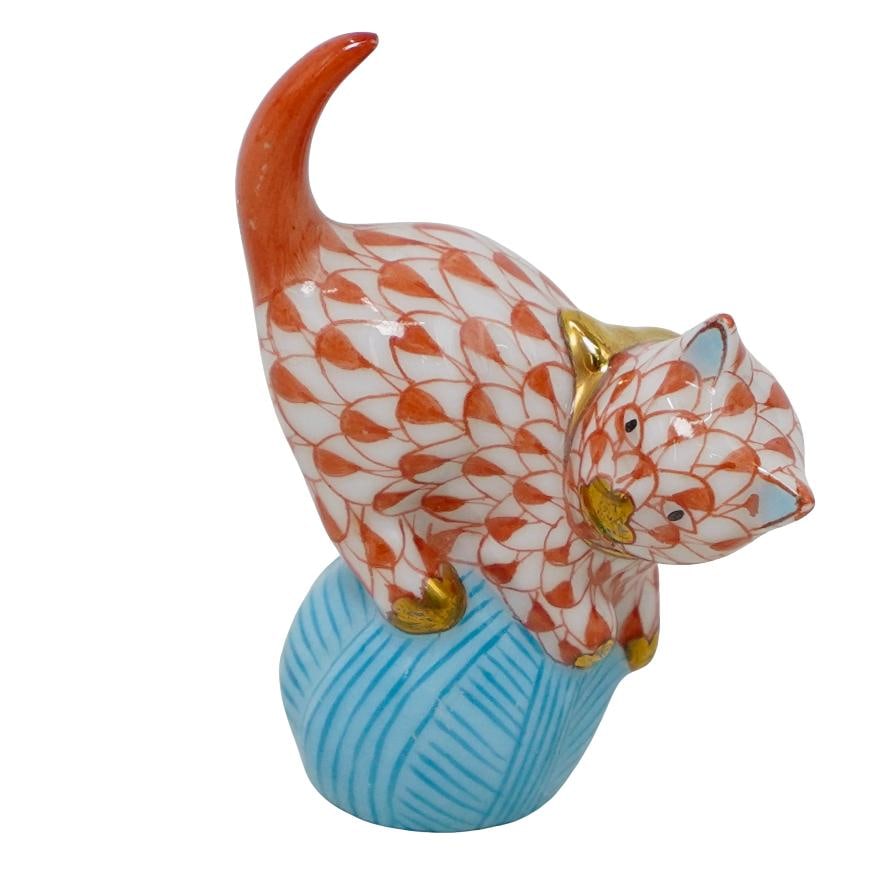 Herend Porcelain "Mischievous Cat On Yarn" Fishnet Figurine (1 of 5)