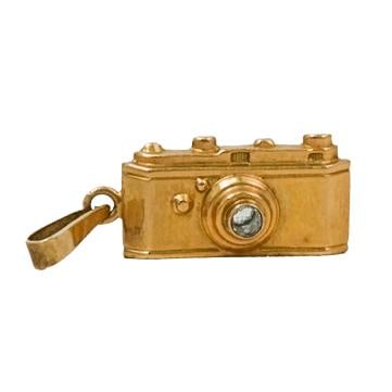 18k Gold Leica Camera Charm: DESCRIPTION: 18k gold Leica camera charm, featuring a small hole mimicking a viewfinder, when you look into it you can see a picture of different labeled monuments in Paris. 14k gold bail (hallmarked 