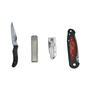 (4 pcs) Assorted Tactical Pocket Knives