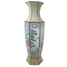 Large Chinese Enamel Vase