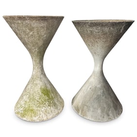 Pair of Medium Willy Guhl Diabolo Planters