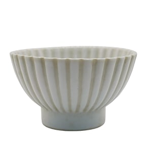 Chinese Blanc De Chine Porcelain Chrysanthemum Bowl
