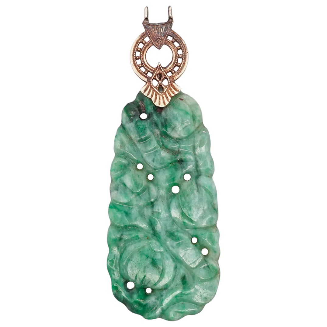 Chinese 14k Gold and Carved Jadeite Pendant (1 of 2)