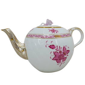 Herend Hungary Porcelain Teapot (1 of 2)