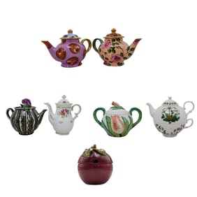 (7pc) Porcelain Teapots Collection