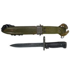US Army Vietnam Era M7 Bayonet in an M8A1 Sheath