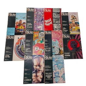 (10 Pc) Vintage French Pilote Magazines