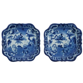 Pair Of Japanese Edo Blue and White Porcelain Dishes