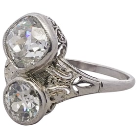 Vintage Platinum and Diamond Ring