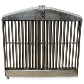 Rolls-Royce Pantheon Grille