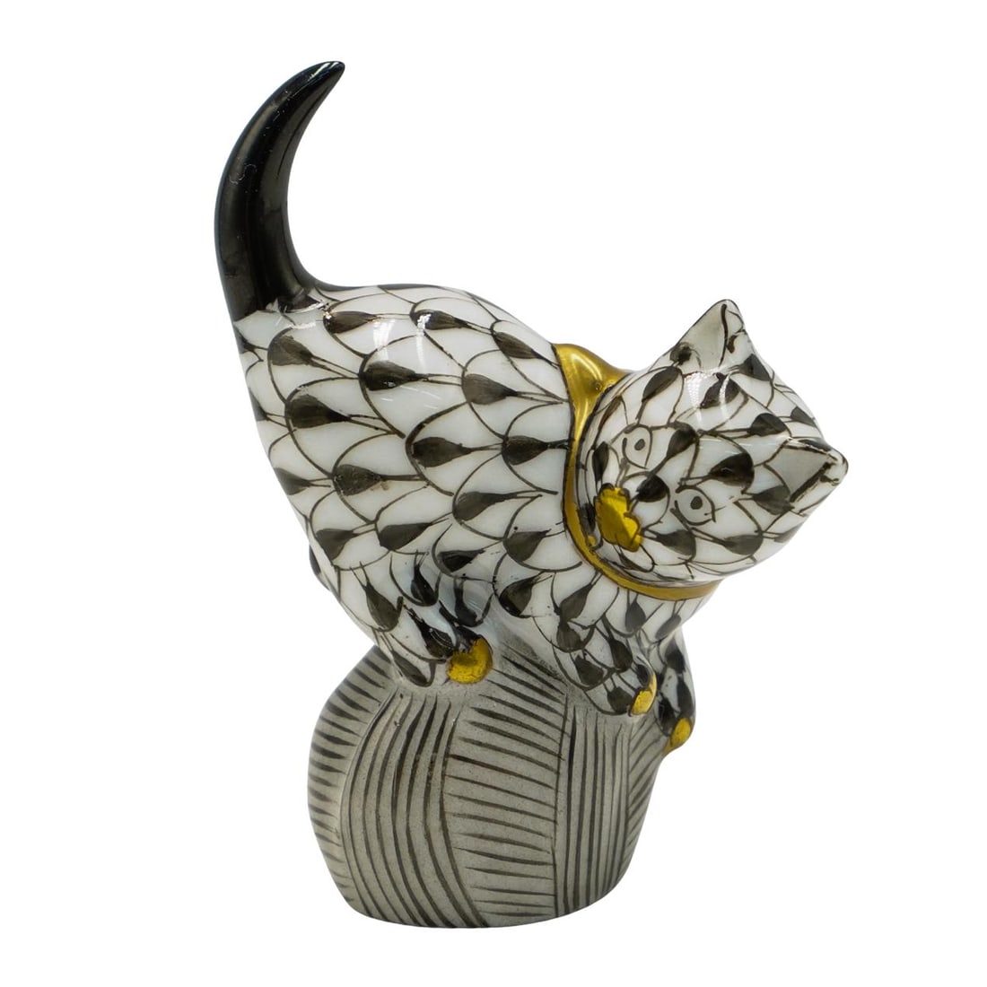 Herend Porcelain Black Fishnet Cat Figurine (1 of 6)