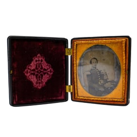Civil War Daguerreotype Portrait In Gutta Percha Case