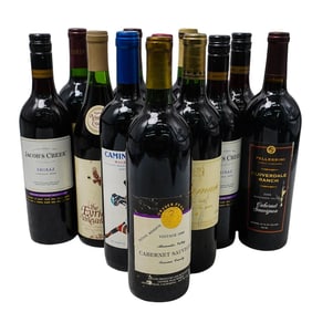(12 Pcs) Vintage Red Wine Grouping