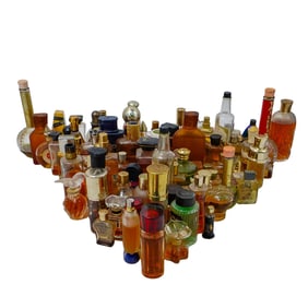 (91 pcs) Large Vintage Glass Perfume Grouping